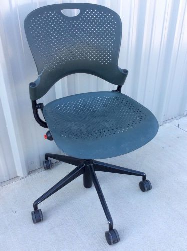 Herman Miller Office desk Chair  2007