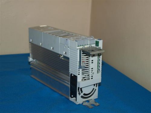 Lenze E82EV222_4C E82EV2224C Vector Drive