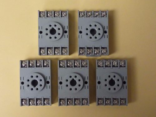 IDEC SR2P-06 Relay Socket 10A 300V 8 Pin **Lot of 5**