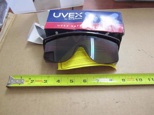 UVEX SMOKED LENS WRAP AROUND SAFETY GLASSES