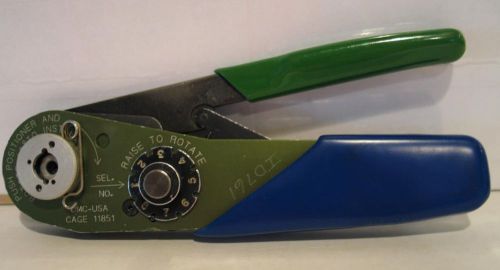 Daniels DMC M22520/7-01 MH860 Crimper Tool