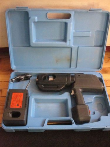 Huskie rec-5430 14v battery operted hydraulic crimper 5510 for sale