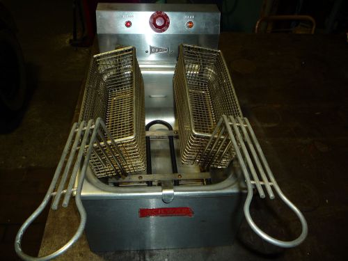 Small Counter Top Deep Fryer Cecilware 2 Basket