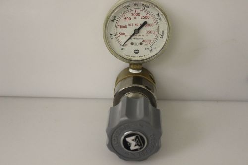 Matheson 3538-510 Gas Regulator psi 3500 P.S.I. Meter Measure Pressure Valve