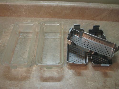 2 Vtg 1940&#039;s Dental Medical Surgical GLASS STERLIZIING BIN/TRAYS BP PYREX No Lid