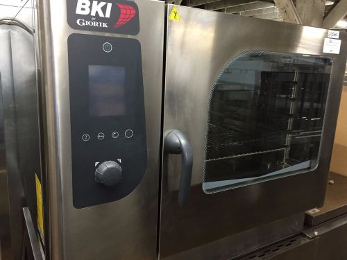 RESTAURANT - Combi Oven 6 pan Electric