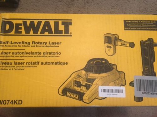 DEWALT DW074KD Self-Leveling Rotary Laser Detector Level Kit 600 ft Int/Ext