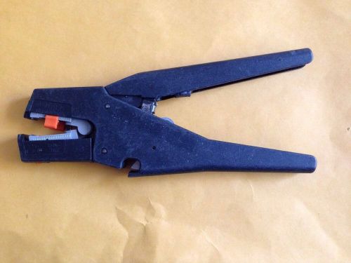 TE Connectivity/Amp-734185-1-Wire Stripper