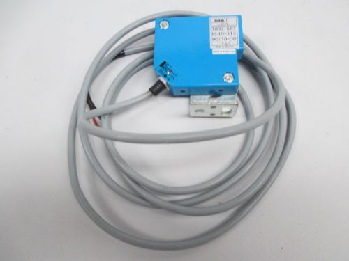 NEW SICK WL10-112 FIBER OPTIC CABLE SENSOR 10-30V-DC D236559