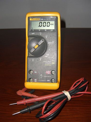 Fluke 73 III Digital Multimeter **TESTED** with Test Lead Set **NO RESERVE**