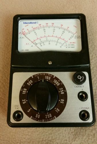 VINTAGE  INTERNATIONAL IC-200 ANALOG VOM MULTIMETER