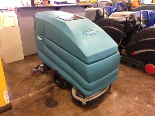 Tennant 5700 28&#034; Disk Floor Scrubber