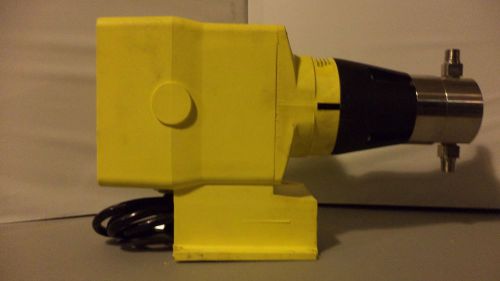 Lmi milton roy chemical metering pump h931-987 1000 psi heavy duty! strong unit. for sale
