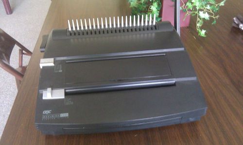 GBC Binding machine (professional quality)