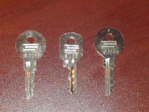 STEELCASE OFFICE FURNITURE KEYS / XF AND S  KEYS