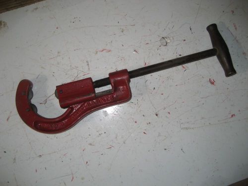 Barnes Old Pipe Cutter--3 Wheel