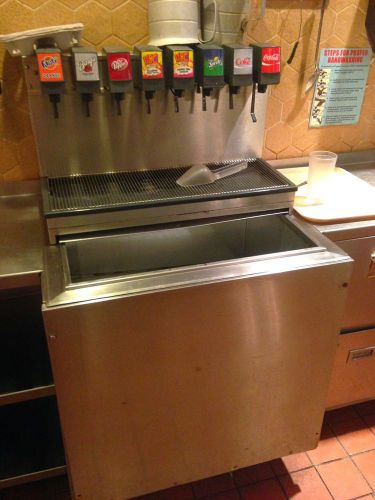 Lancer 8 head soda dispenser + ice bin for sale