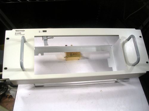 TEKTRONIX RM2000B RACK MOUNT FRAME  KIT  NEW