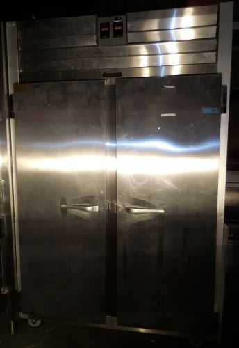 Commercial refrigerator freezer, traulsen g23010, 1 section refer, 1 sec freezer for sale
