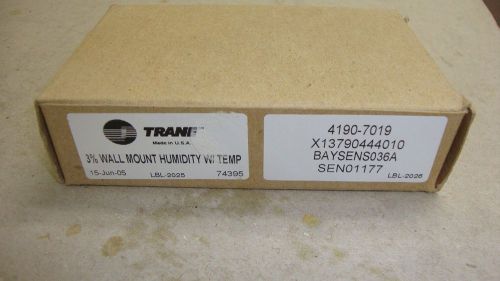 TRANE X13790444010 3% WALL MOUNT HUMIDITY W/ TEMP