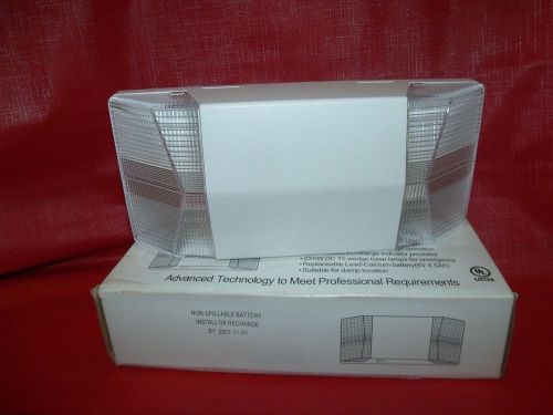 **NEW** WINDSOR INDUSTRIAL 2X5X13 WEDGE EMERGENCY BATTER BACKUP LIGHT 499-8101