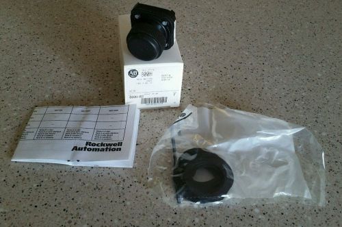 **NEW IN BOX** Allen-Bradley Push Button 800H-R2A