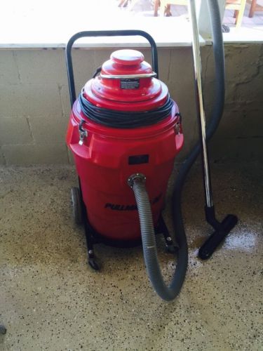 Used Pullman Holt 102ASB-12P HEPA Wet/Dry Vacuum