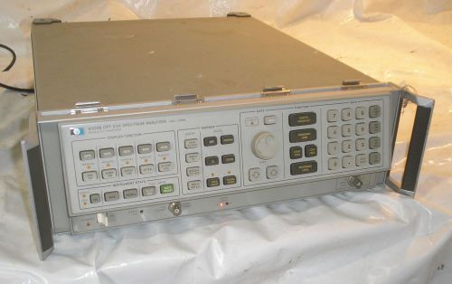 HEWLETT PACKARD 8568B OPT E44 SPECTRUM ANALYZER