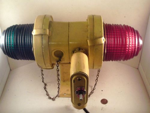 ORIGINAL 1970&#039;s-80&#039;s-vintage (Crouse-Hinds) &#034;Boom CRANE~Emergency LIGHT&#034;! ~WORKS