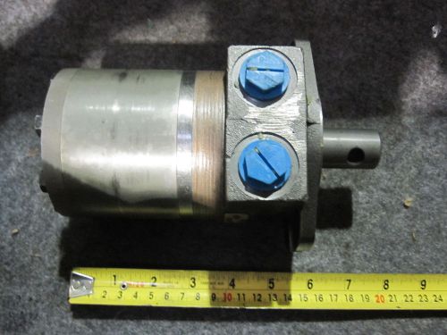 NEW PARKER / NICHOLS HYDRAULIC MOTOR # 04B-220-AS