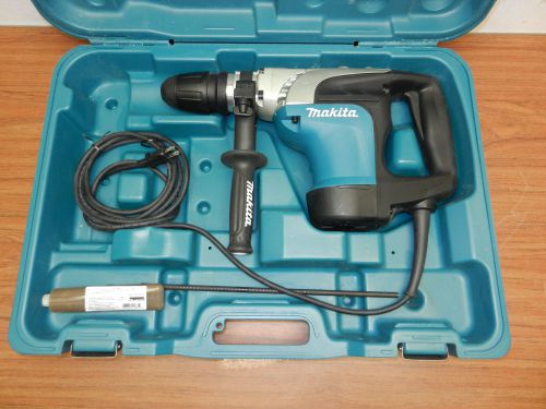 Makita HR4002 1 9/16 inch SDS Max 10 Amp 2500BPM Rotary Hammer Drill