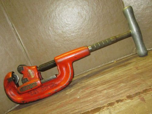 RIDGID No 2-A HEAVY DUTY PIPE CUTTER, 1/8&#034; - 2&#034;, Works great!