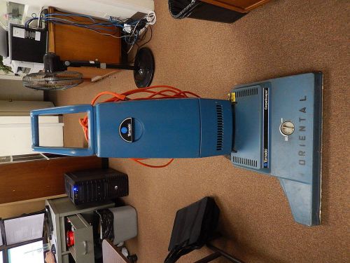 Tornado commercial vacuum cleaner