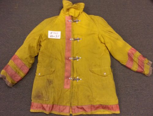 40x37 Firefighter Jacket Coat Bunker Fire Turn Out Gear    Globe    J403