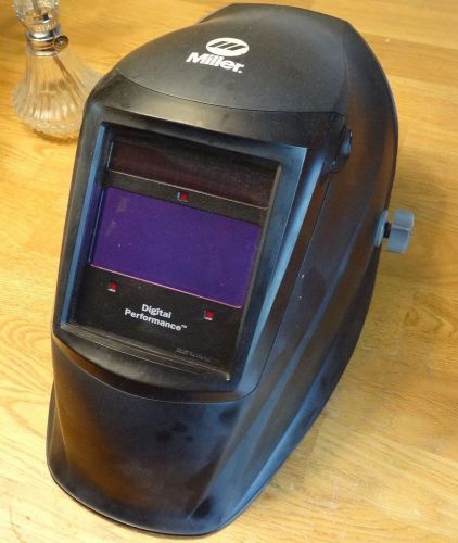 Miller  Black Digital Performance Series Auto Darkening Welding Helmet. NICE!