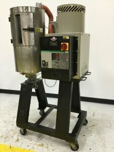 CONAIR Desiccant Dryer w/ Hopper SC15 Used #114679