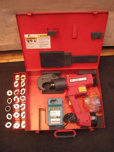 Burndy Patriot BAT750-14V Hydraulic Crimper Rubber Coated Head With 19 U-Dies