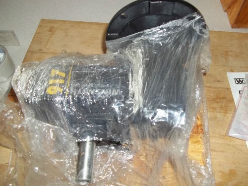 NEW WINSMITH 917SE INLINE WORM GEAR SPEED REDUCER 300:1 RATIO 0.118HP 917MDTD