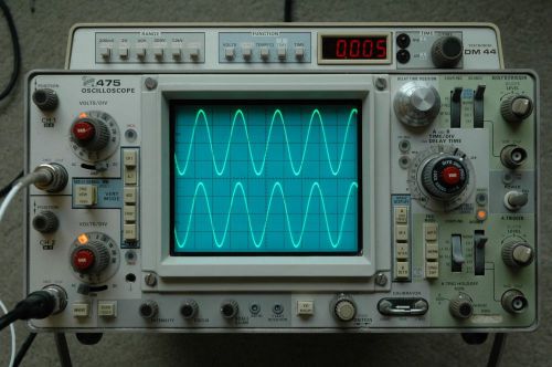 Tektronix 475 DMM44 200MHz Oscilloscope W/Power Cord, Low Hours, Nice Condition