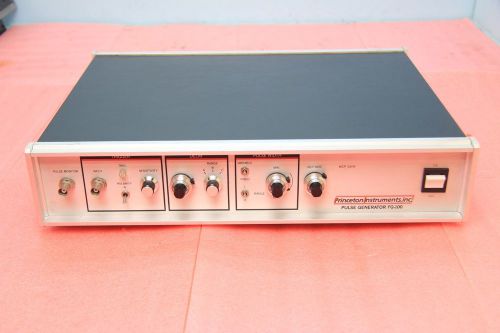 PRINCETON INSTRUMENTS PULSE GENERATOR FG-100