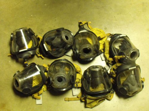 1 EA. SCOTT AV3000 SCBA AIR MASK USED LARGE