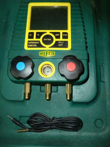 REFCO DIGITAL MANIFOLD