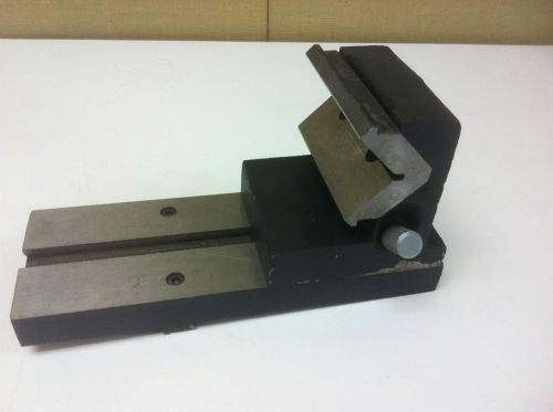 Constant Centerline V-Block for Optical Comparator  AC-2970