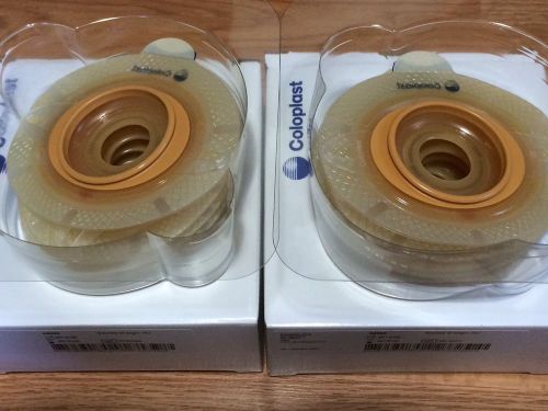 LOT OF 2 BOXES COLOPLAST SENSURA 11022 Skin Barrier Base Plate Pre Cut 1&#034; Ostomy