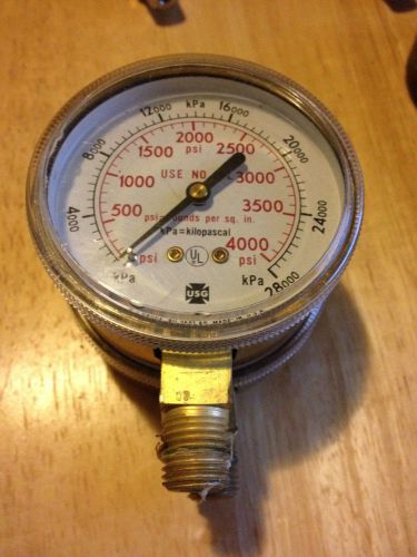 USG BU-2581-AQ 2-3/4&#034; 0-4000PSI/28000kPa PRESSURE GAUGE 1/4&#034; NPT BRASS