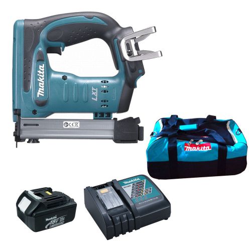 Makita 18v bst221 stapler bl1830 battery dc18rc charger &amp; bag for sale