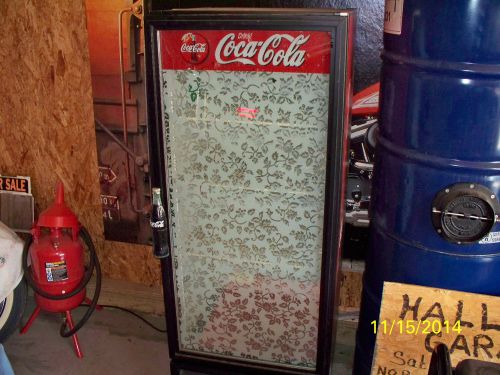 COCA-COLA SINGLE GLASS DOOR REACH IN COOLER MFG BY TRUE MODELGDM-12