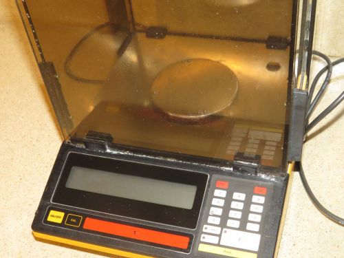 Sartorius lab digital electronic 202g analytical balance/scale model# a200s for sale