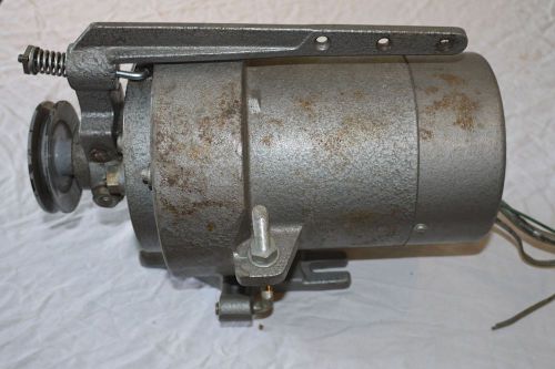 Strong electric motor for sewing machines,E-motor mit Mech.Kupplung Nahmaschinen-
							
							show original title