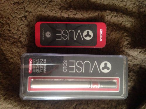 Vuse Solo Rechargable Digital Vapor Cigarette And 2 Pack Cartriges